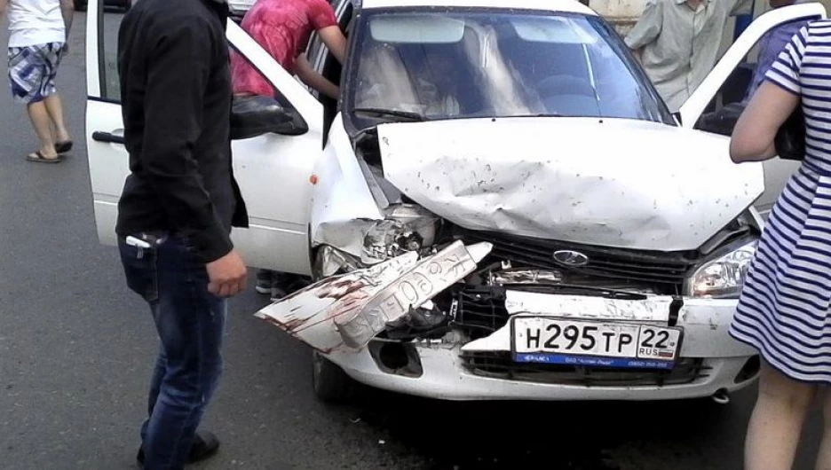 ДТП в Барнауле, 15 июня 2016 года.