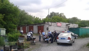 Задержание водителя мопеда без шлема