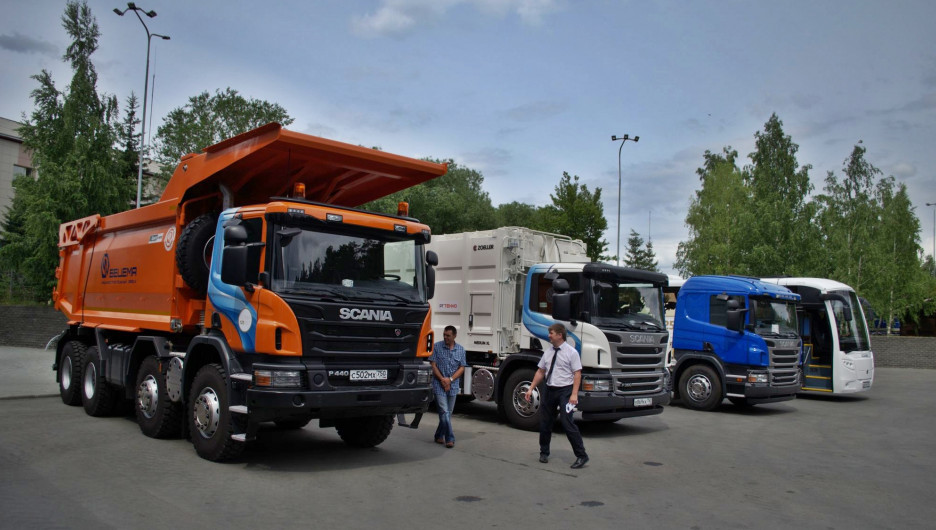 Участники автопробега на грузовиках Sсania доехали до Барнаула