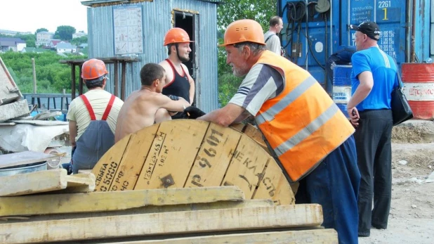 Строительство самого высокого дома в Барнауле.