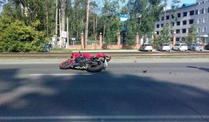 На Змеиногорском тракте сбили мотоциклиста. 7 июля 2016 года.