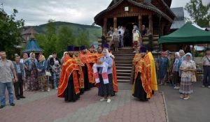 В Горно-Алтайск из Греции привезли десницу святого великомученика Димитрия Солунского 