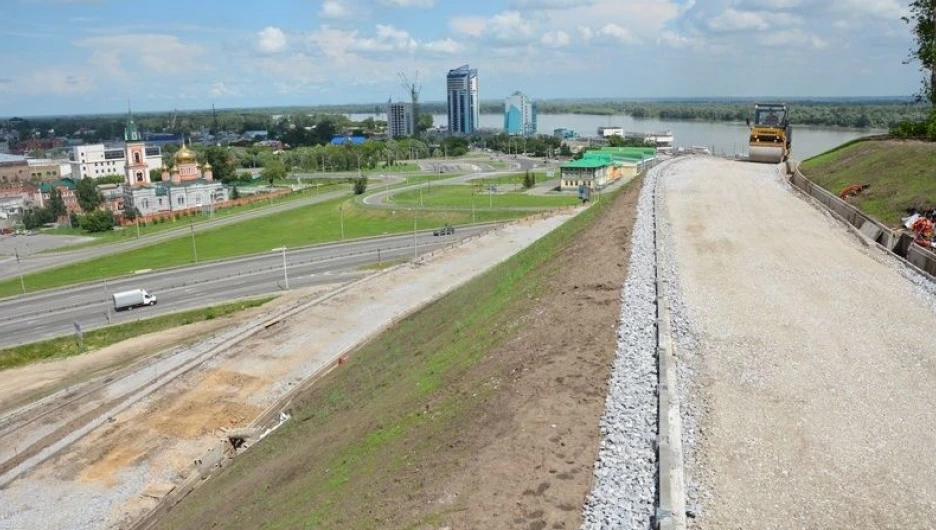 Строительство террас в Нагорном парке.