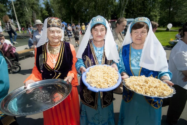 Как в Барнауле отпраздновали Сабантуй. 9 июля 2016 год.