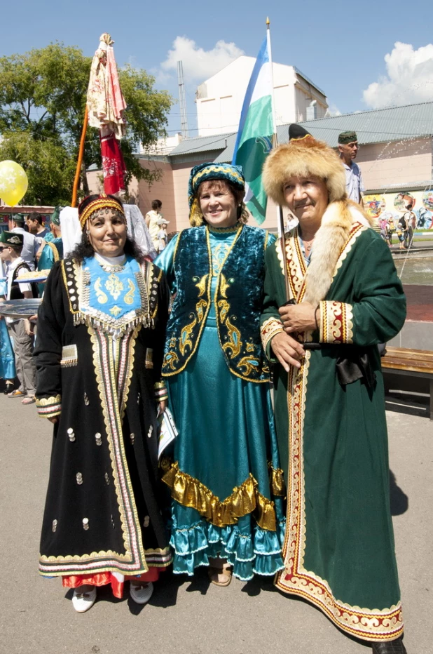 Как в Барнауле отпраздновали Сабантуй. 9 июля 2016 год.