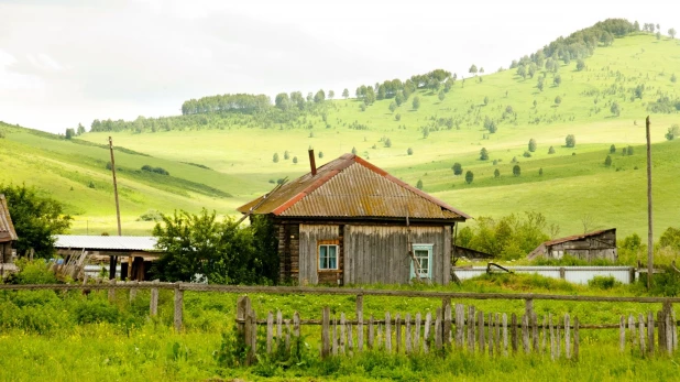 В деревне.