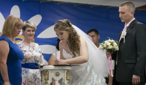 В Индустриальном районе отметили День семьи, любви и верности.