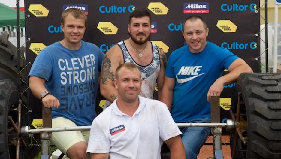 Чем запомнился стенд "АгроПромСнаба" на "Всероссийском дне поля"