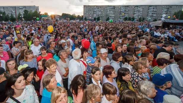 Работники "Алтай-Кокса" отметили День металлурга и День города