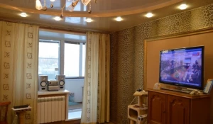 Квартира с пушистыми леопардовыми стенами.