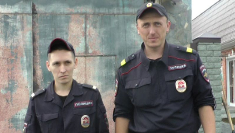 Старшие сержанты полиции Николай Кубанов и Александр Звонков.
