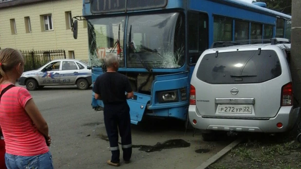 ДТП на пл. Спартака.