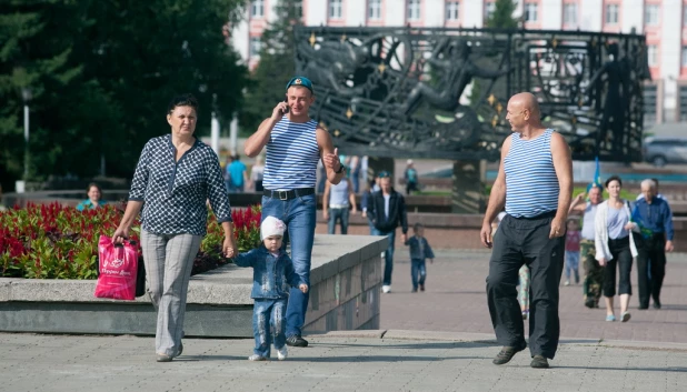 День ВДВ в Барнауле. 2 августа 2016.