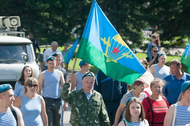 День ВДВ в Барнауле. 2 августа 2016.