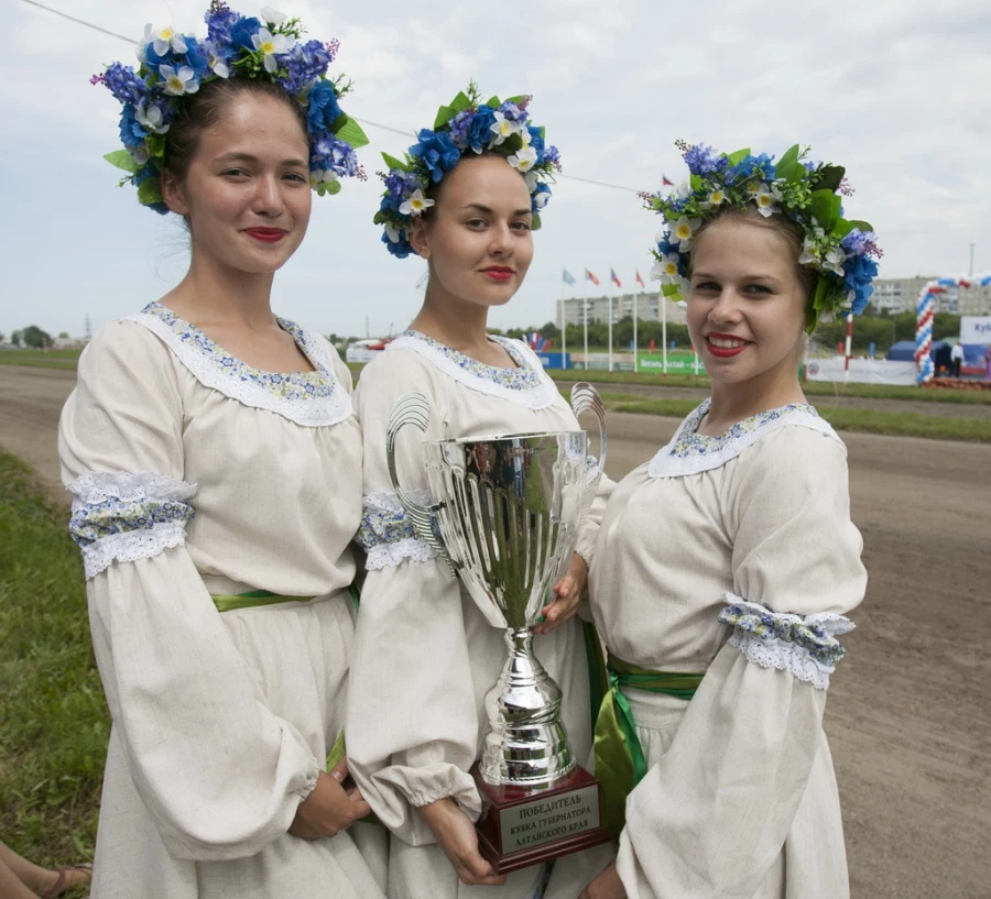 Конно-спортивные соревнования на &quot;Барнаульском ипподроме&quot;. 6 августа 2016 года