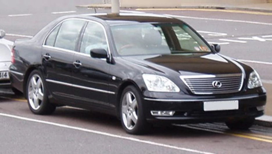 Lexus LS-430