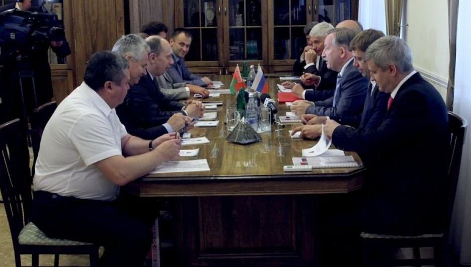 Встреча белорусской делегации с руководством Алтайского края.