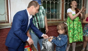 Подарки от "Алтай-Кокса"