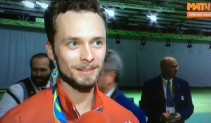 Сергей Каменский сразу после завоевания медали в Рио.