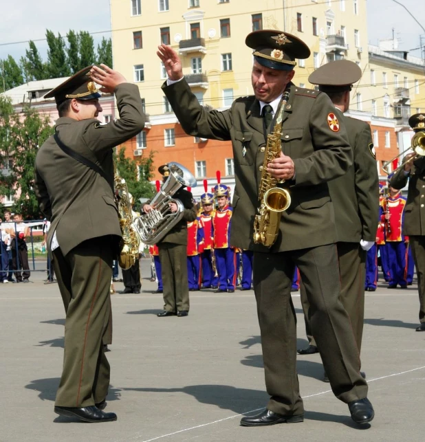 Удивительные барнаульцы.