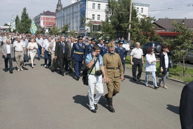 В Барнауле отпраздновали 50-летие со дня основания летного училища.