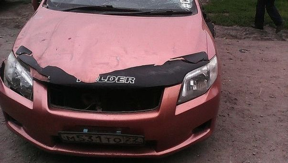 Toyota Corolla после аварии в Рубцовске.