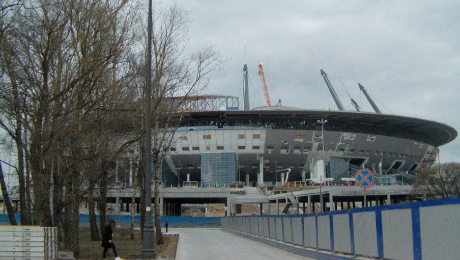 Строительство нового стадиона для ФК "Зенит".