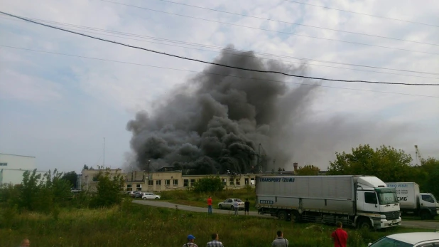 Пожар на складе в Ленинском районе.