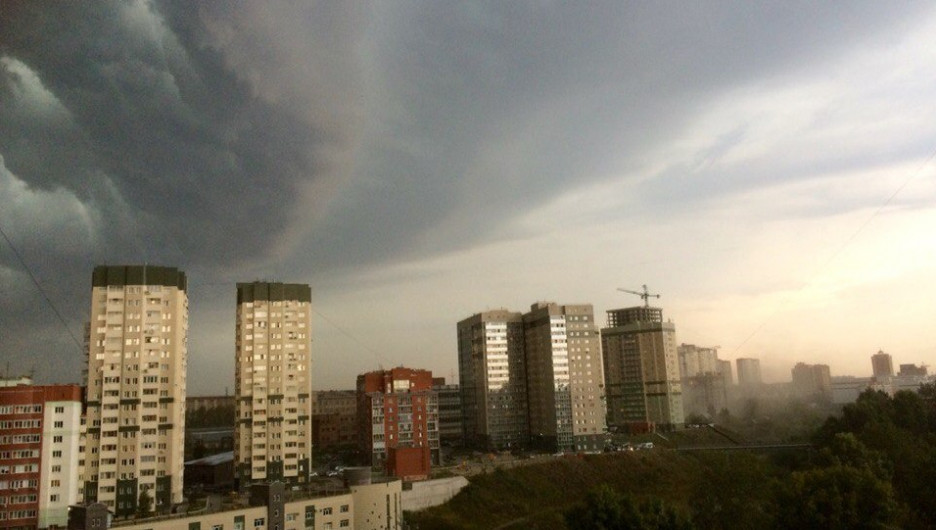 Буря в Новосибирске.