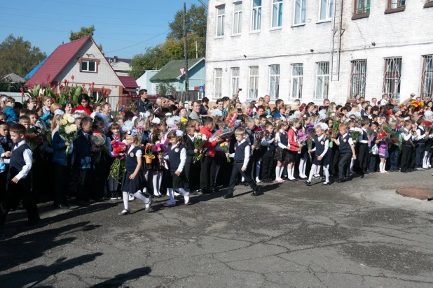 1 сентября 2016 в барнаульской школе №13.