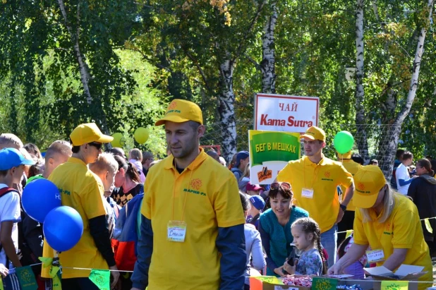 Спортивный праздник от сети "Мария-Ра" в День города-2016.