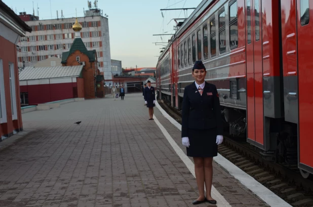 В Алтайском крае запустили две новые эко-электрички с туалетами и кондиционерами