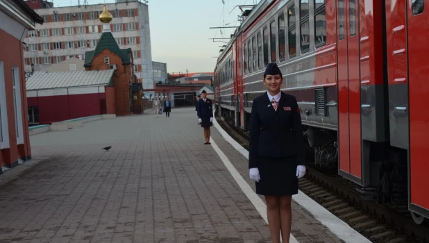 В Алтайском крае запустили две новые эко-электрички с туалетами и кондиционерами