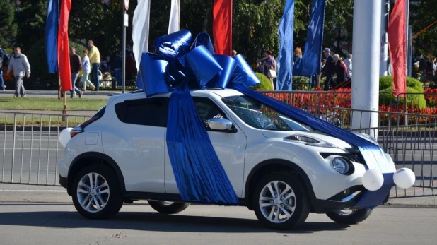 Надежда Маркешина на День города выиграла автомобиль.