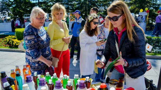 Компания "Ренессанс Косметик" приняла участие в праздновании Дня города.