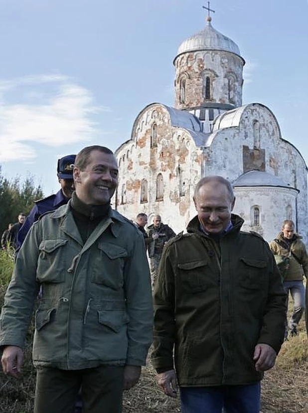 Путин и Медведев в Новгородской области.