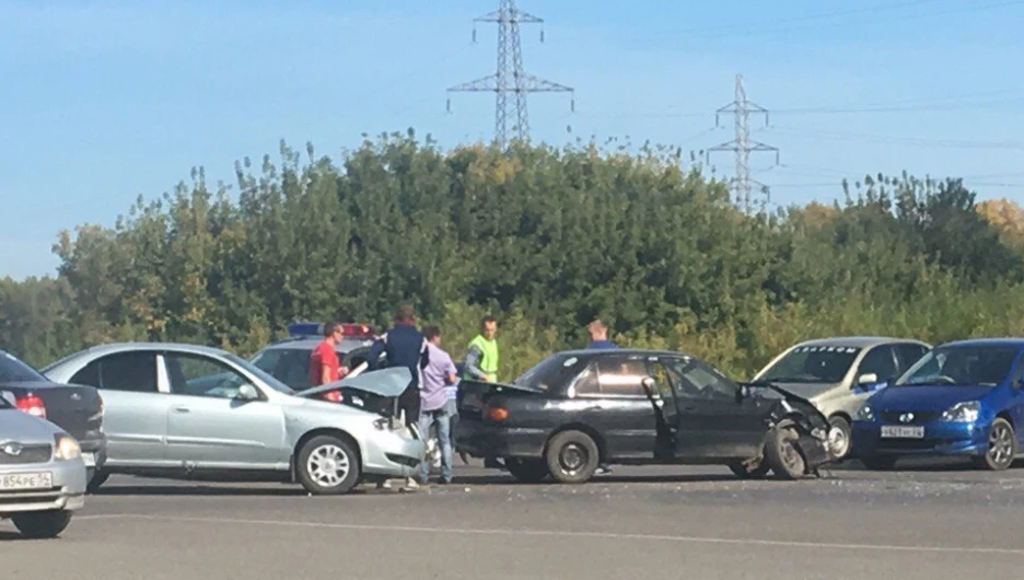 Дтп в барнауле сегодня на павловском тракте фото