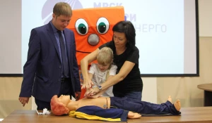 Мастер-класс для барнаульских школьников провели специалисты "Алтайэнерго".