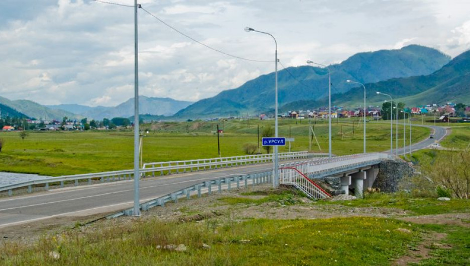 Мост через Урсул в Онгудае.