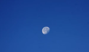 Луна.