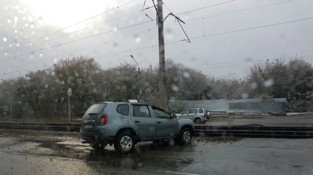 Авария на улице Антона Петрова. 