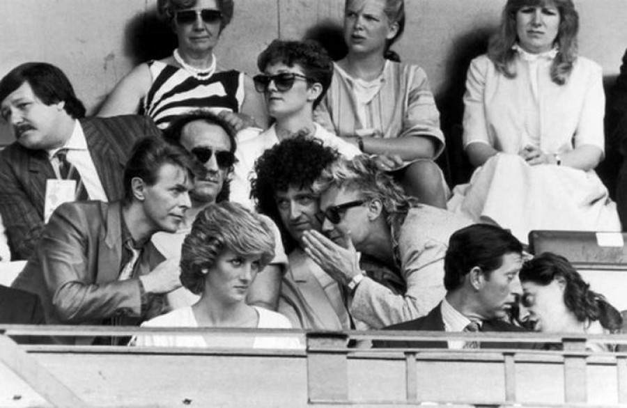 Дэвид Боуи, Крис Тейлор, Брайан Мэй, Роджер Тэйлор, принцесса Диана, принц Чарльз и Боб Гелдоф, 1985 год, Лондон