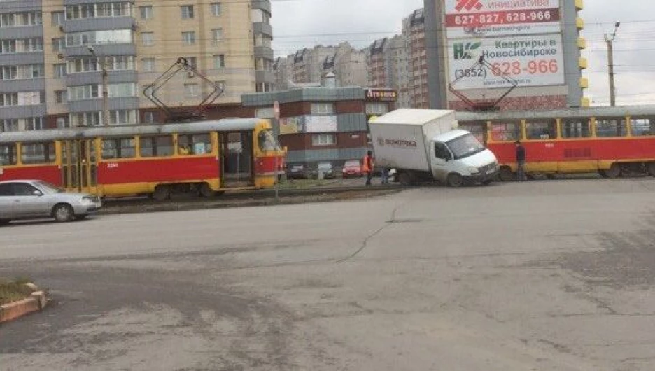 ДТП на Малахова/Взлетная.