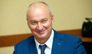 Владимир Захаров.
