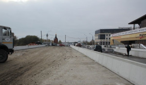 Мэрия Барнаула анонсировала завершение реконструкции моста на пр. Ленина
