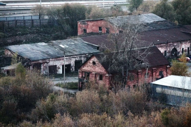 Осенний Барнаул: виды с лестницы Нагорного парка.