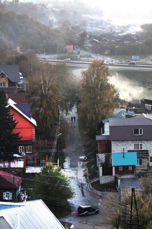 Осенний Барнаул: виды с лестницы Нагорного парка.