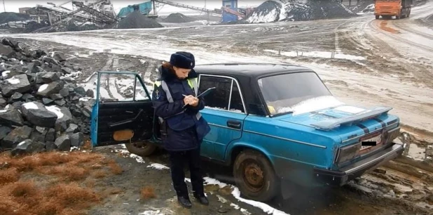 В Каменском районе воры украли колесо от катка.