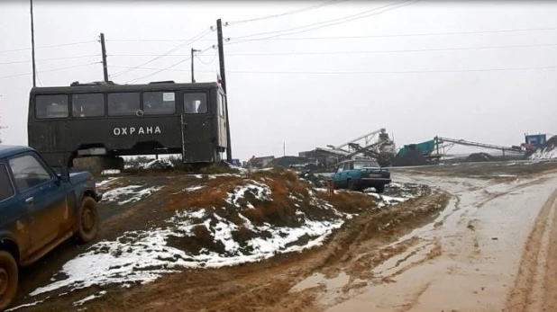 В Каменском районе воры украли колесо от катка.