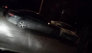 ДТП на пересечении улиц Чеглецова и Смирнова.